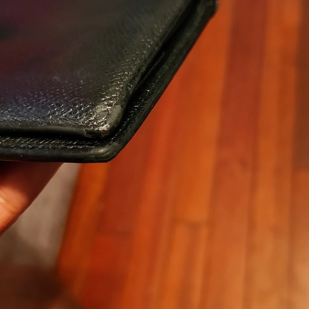 Black Leather Snap Wallet - Classic Women's Accessory